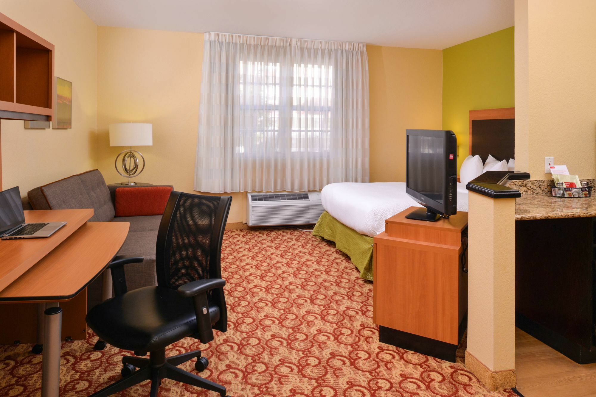 Candlewood Suites Miami Lakes By Ihg Eksteriør billede